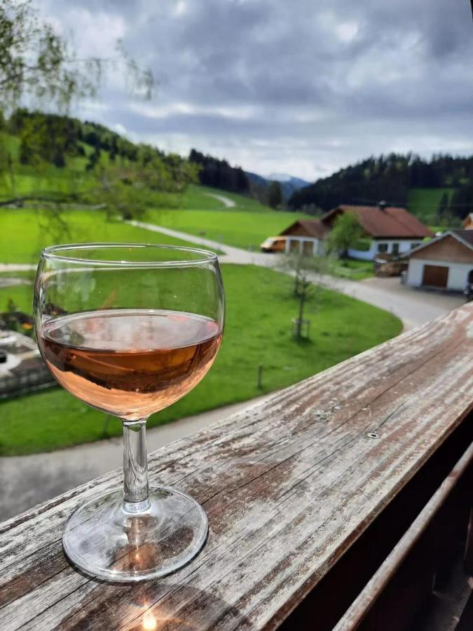Ferienwohnungen Roessle Stiefenhofen Exteriör bild