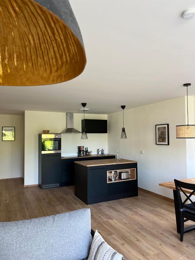 Ferienwohnungen Roessle Stiefenhofen Exteriör bild